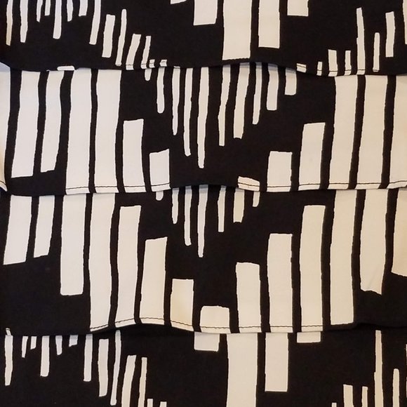 Alfani Tiered Ruffle Pencil Skirt - Picture 5 of 7